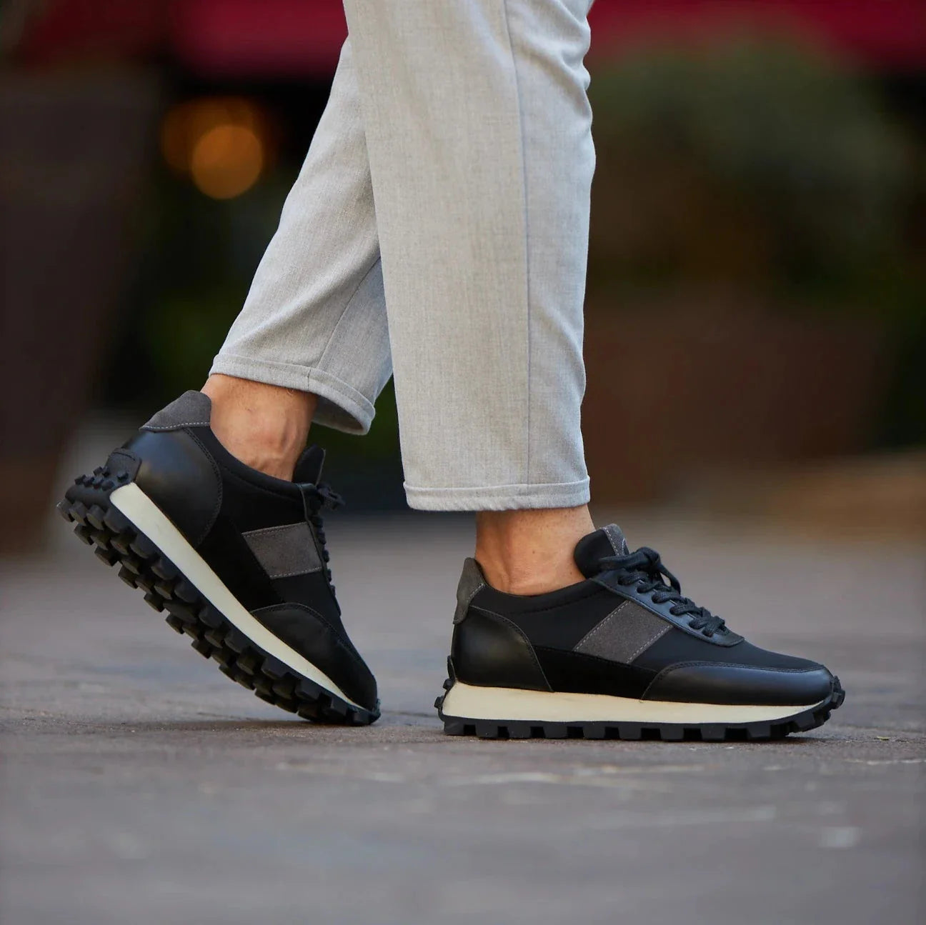 Black Morak Comfortable Runners