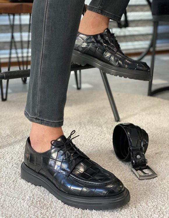 Black Croc  Derby Chunky