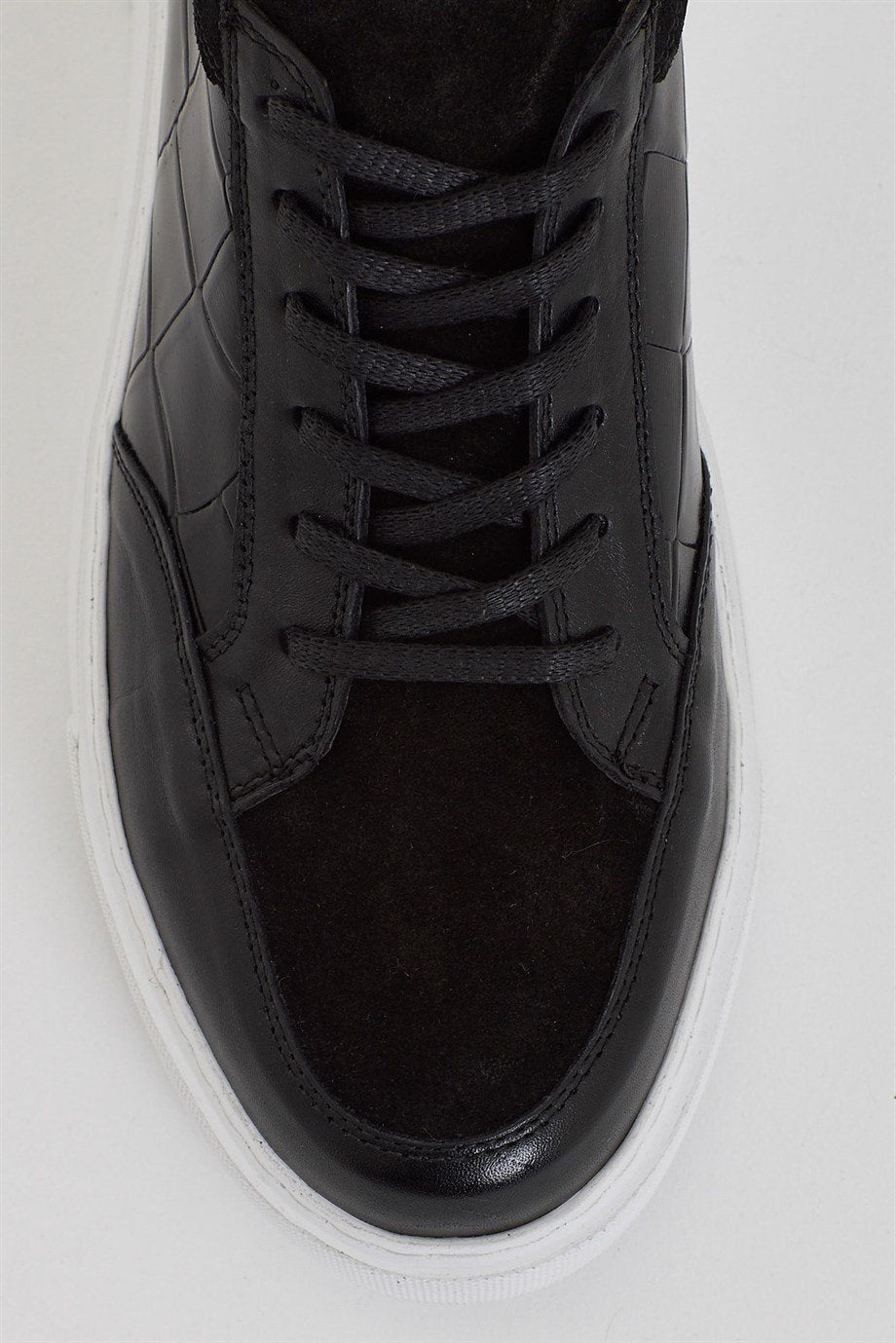 Black Venzo Sneaker
