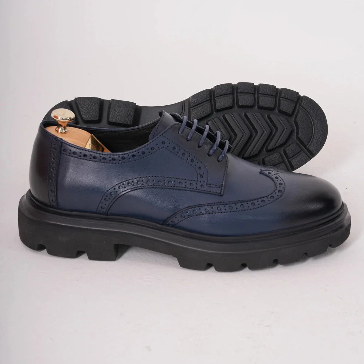 Blue Shaded Wingtip Laces Chunky