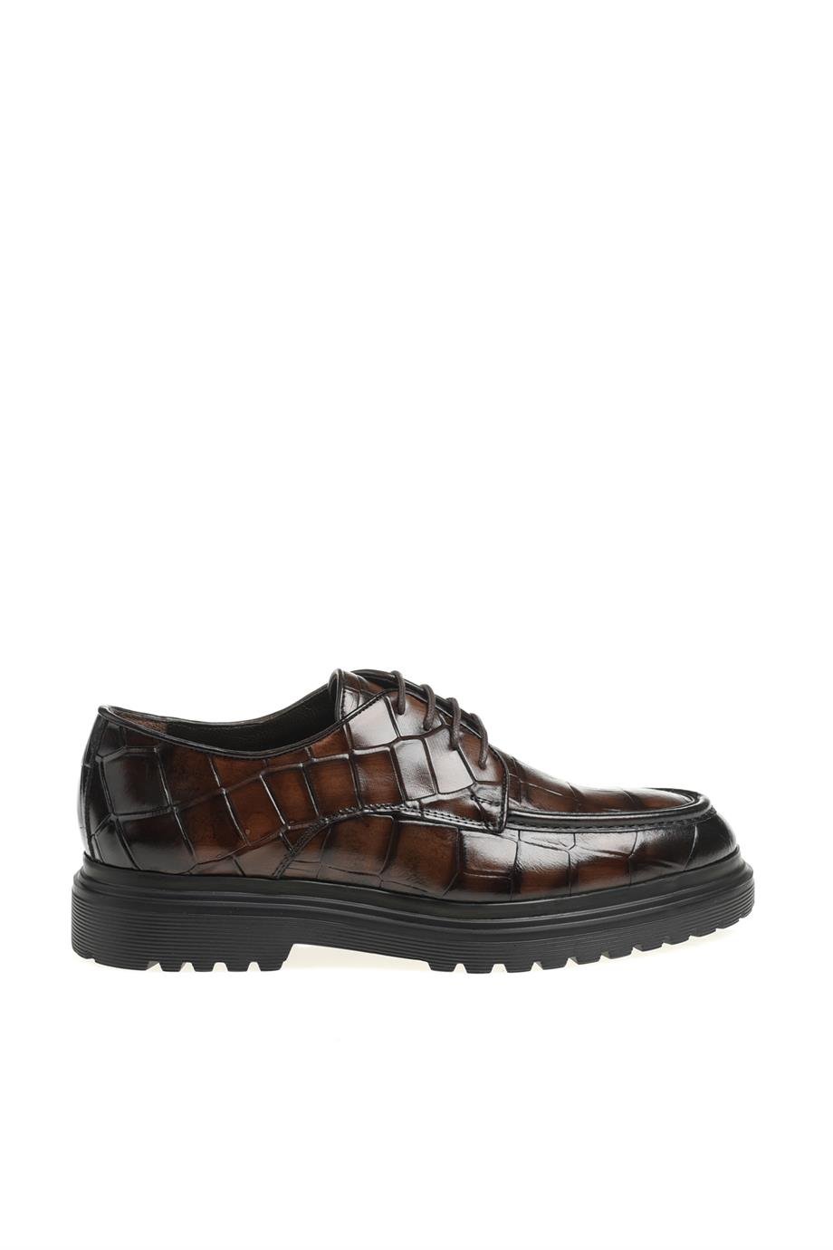 Brown Croc Derby Chunky