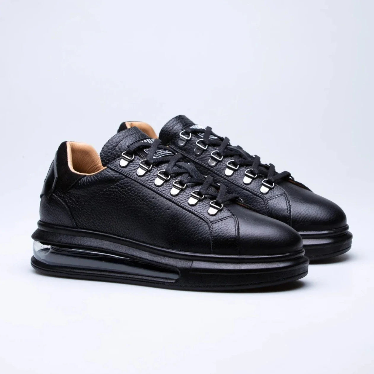 Black Samon Sneaker