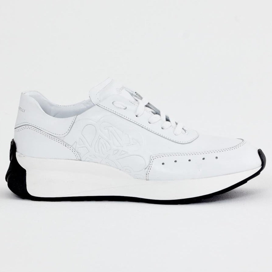 White Horzo Runner