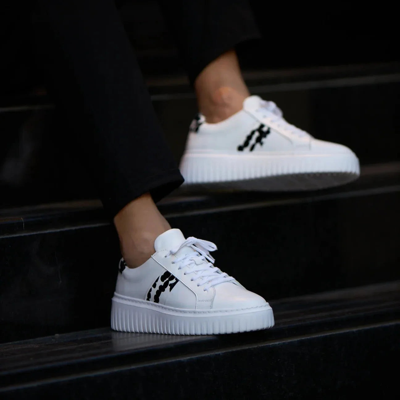 White Maldiv Comfortable Sneaker