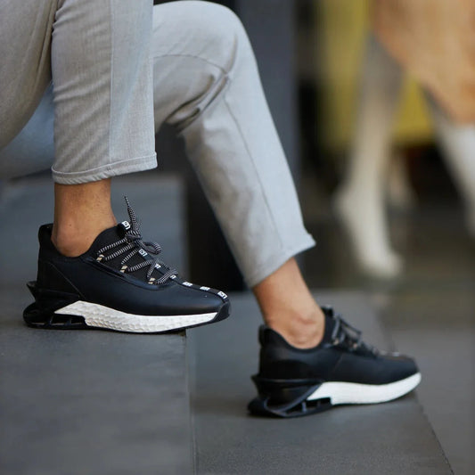 White And Black Remok