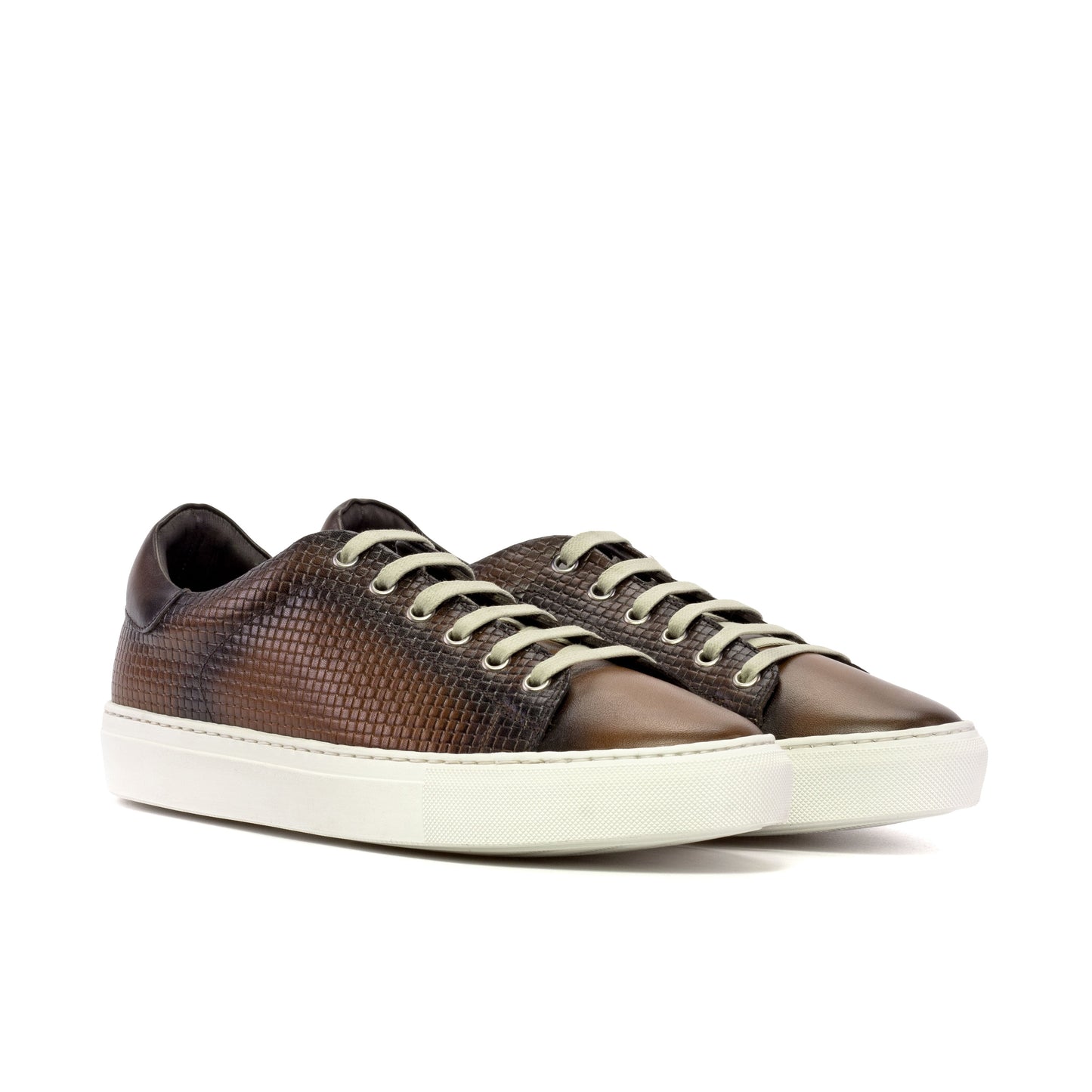 Med Brown Sneaker 5843