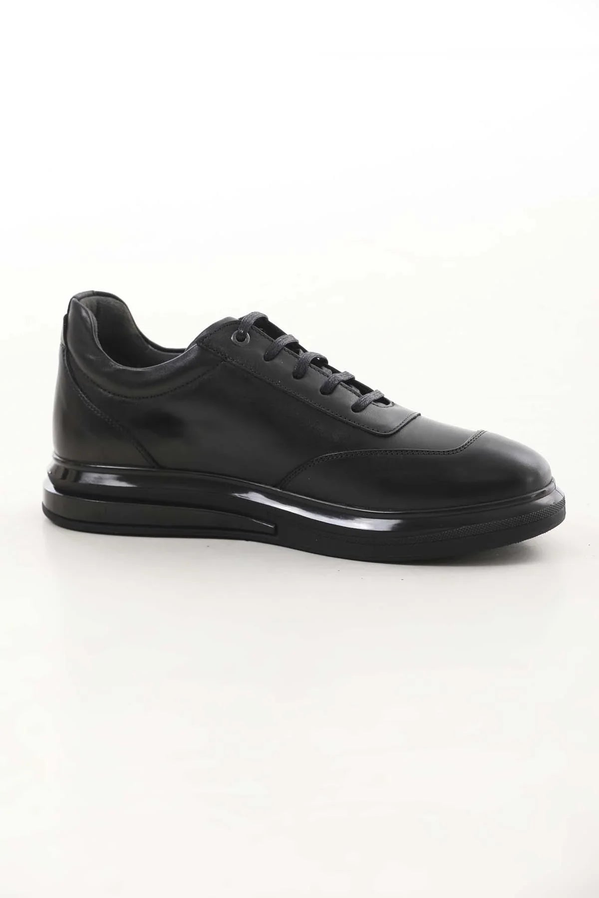 Black Sneakers F-33076