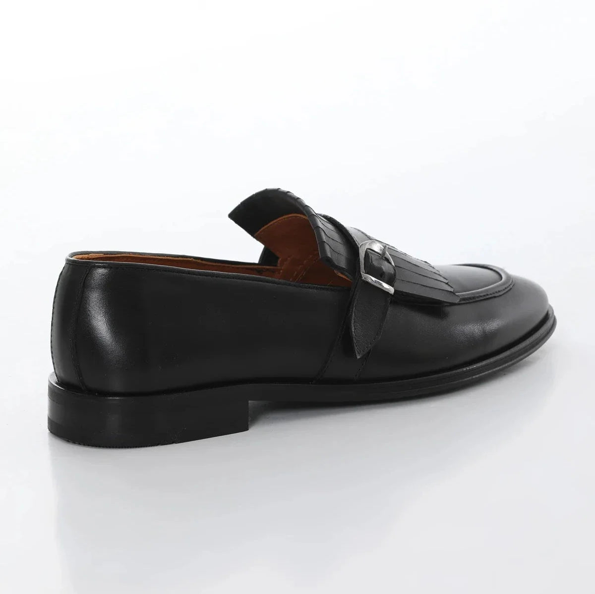 Black Killtie Side Buckle Loafer